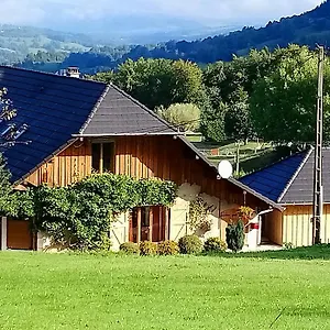https://ferme-de-la-cochette.hotels-rhonealpes.com